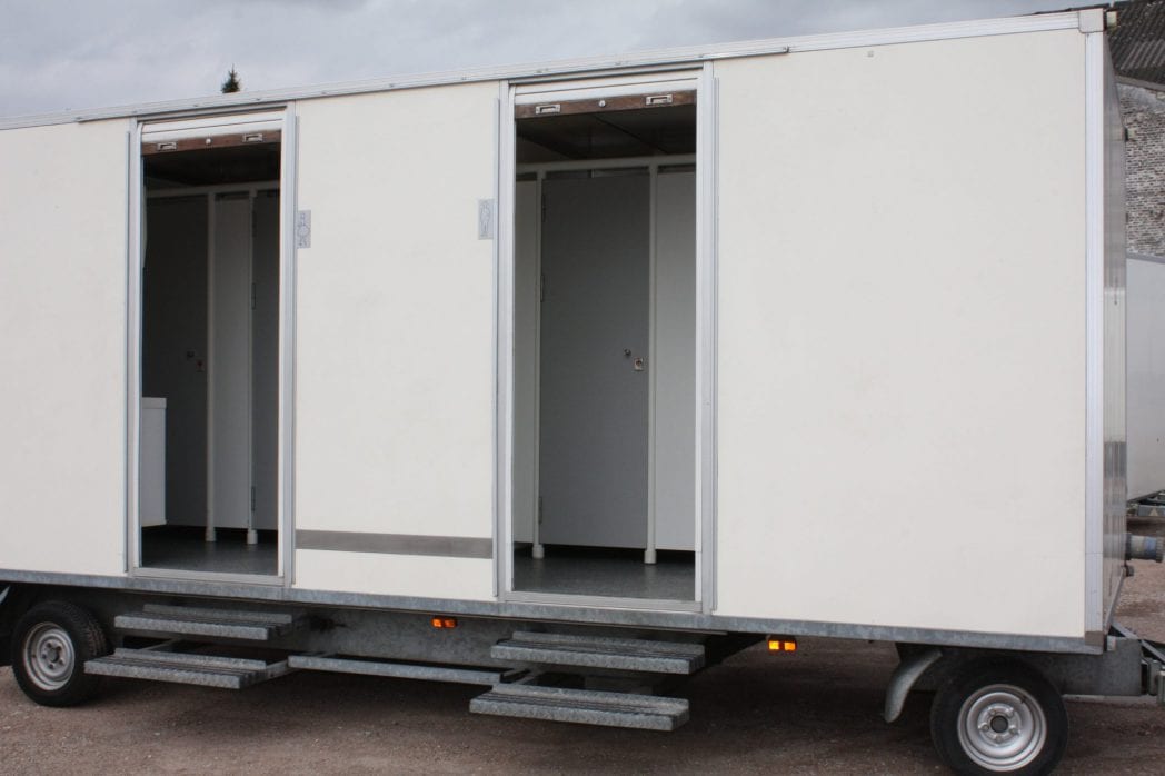 Type TW05 en TW06 2 gelijke toiletwagens