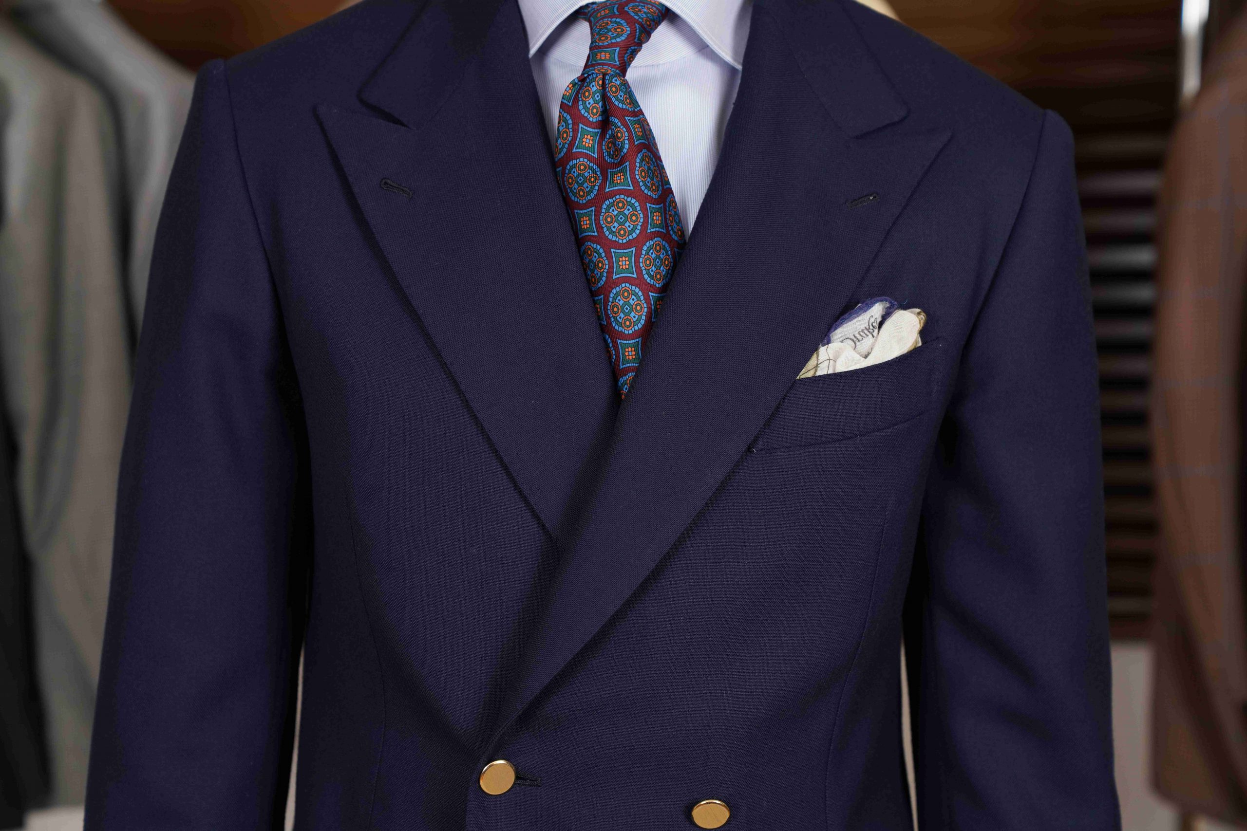 Why do Lapel Size and Shape Matter? - Ask Okey